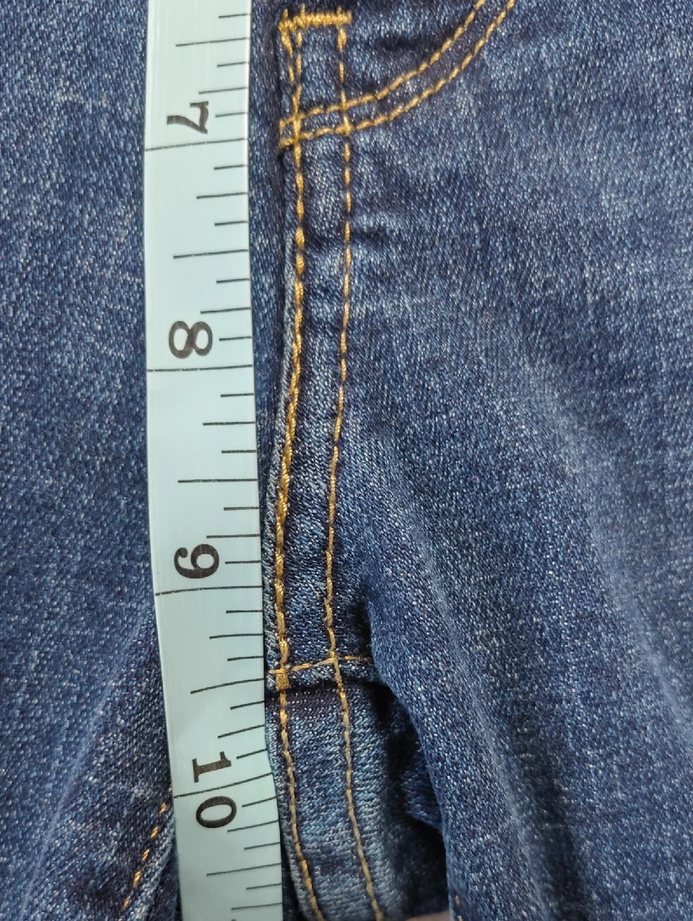 Levi's 311 Shaping Skinny Medium Wash Denim Jeans Size 30